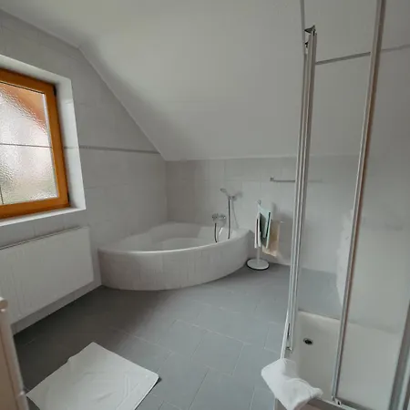 Apartmán Ferienhaeuser Inge Und Seeblick