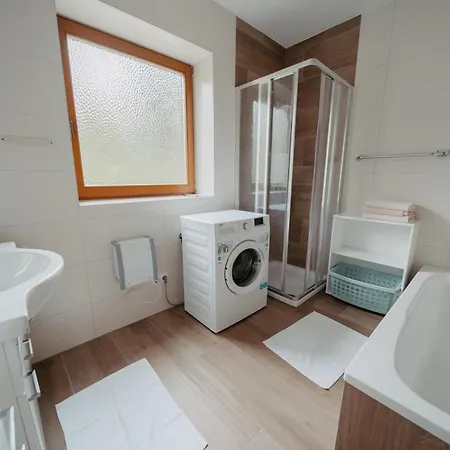 Apartmán Ferienhaeuser Inge Und Seeblick *