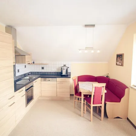 Ferienhaeuser Inge Und Seeblick Apartmán *